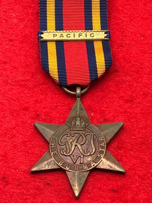 D17) BURMA STAR WITH PACIFIC STAR CLASP