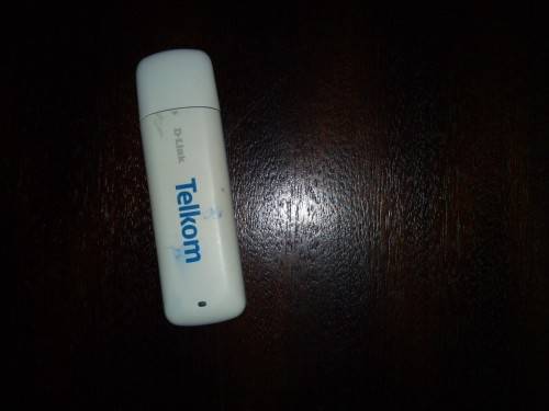 Telkom DSL-G225/TK VDSL2/ADSL2+ Wireless N300 4-port Router + HSPA+ USB Adapter