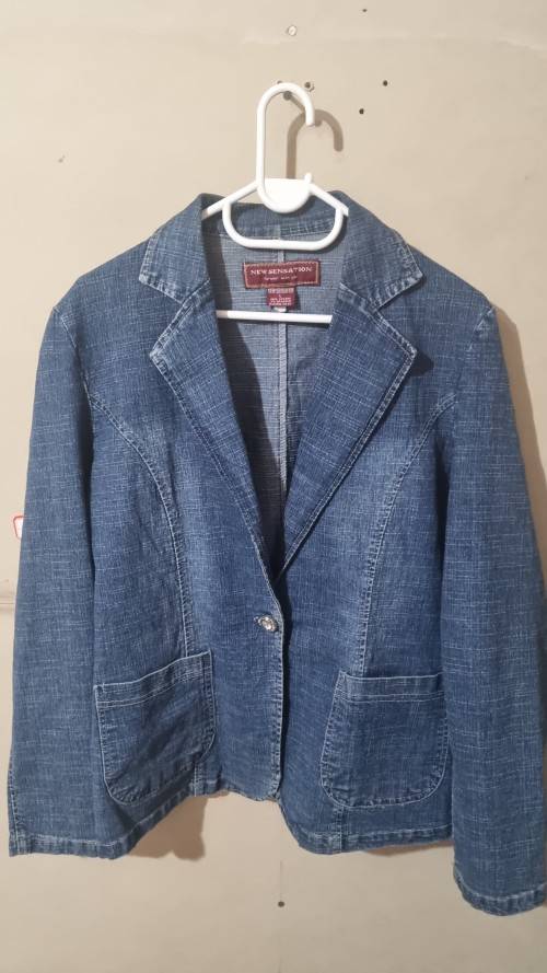 Ladies denim jacket