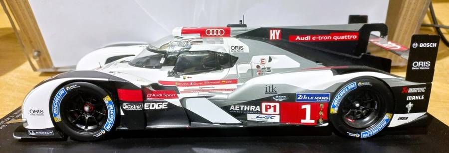 SPARK -  AUDI R18 e-tron LE MANS 2014 - BOXED