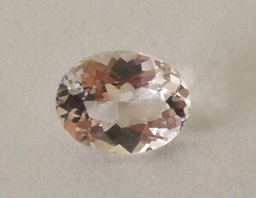 Natural Pink Morganite - VS, 1.18ct.  - Oval