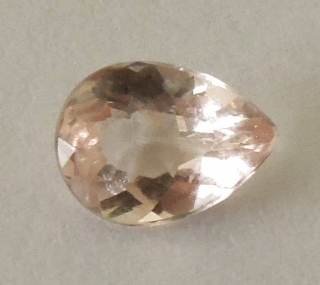 Natural Pink Morganite - SI, 0.96ct.  - Oval