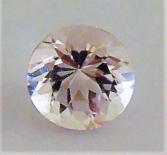 Natural Pink Morganite - Round, VS, 1.42ct.
