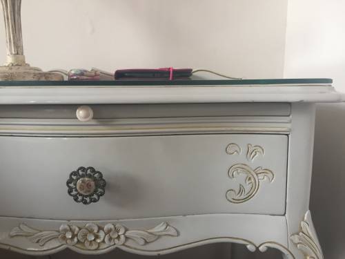 Bedside Table on Queen Anne Legs