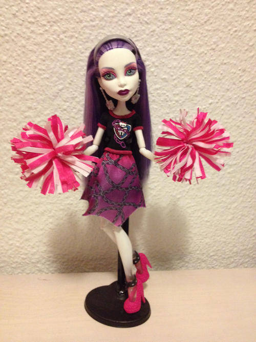Monster High Doll - Original Spectra Vondergeist Ghoul Spirit
