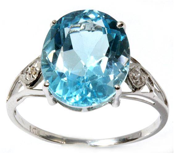 **** EARLY VALENTINE SPECIAL *** BLUE TOPAZ & DIAMOND RING IN SOLID 9CT WHITE GOLD