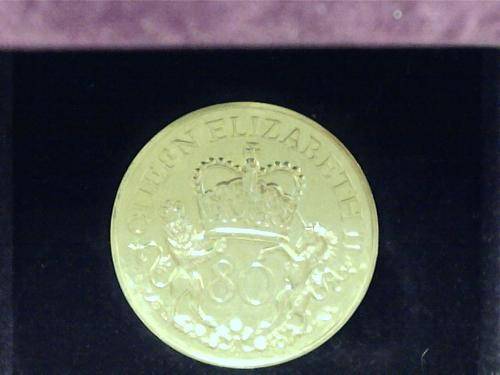 *** Official Commemorative 80th Birthday Medallion of Queen Elizabeth ***