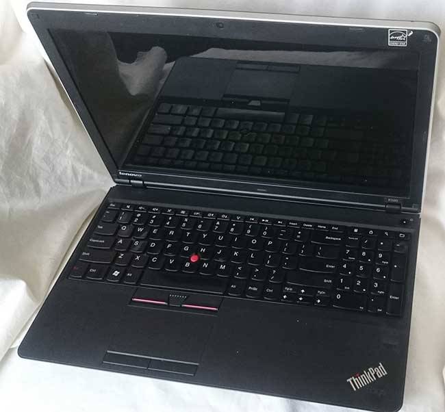 LENOVO THINKPAD EDGE E520 CORE i5, 15.6"  250GB HD, 4GB RAM, AMD GRAPHICS,  WIN7 PRO, DVD-RW, ETC