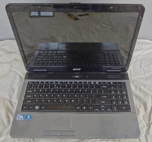 [BARGAIN] ACER ASPIRE, 15.6", 250GB HD, 2GB RAM, WIN 10 HOME, WEBCAM, WIFI, MEMORY CARD READER, ETC