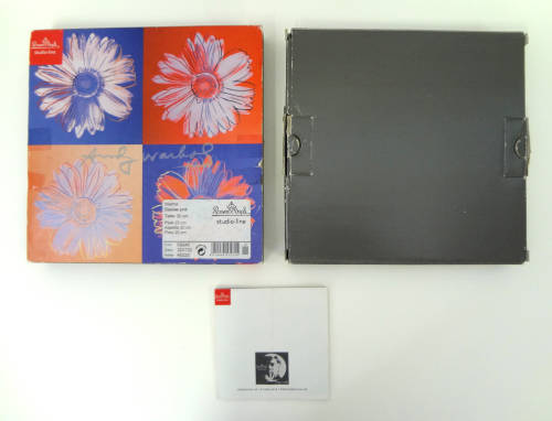 ANDY WARHOL - DAISIES - ROSENTHAL STUDIO LINE PLATE