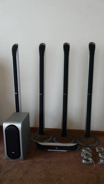 LG Tall Boy Surround Sound Speakers