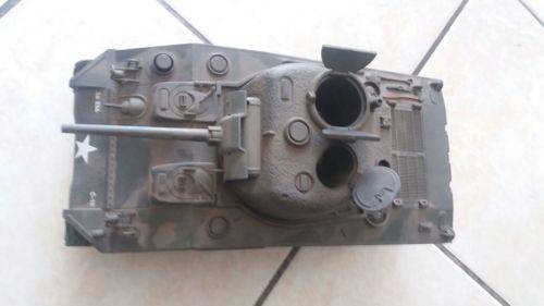 bravo team 1:18 scale sherman tank moving tracks and opening hatches AND moving turret