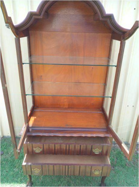 Ball & Claw Antique Showcase