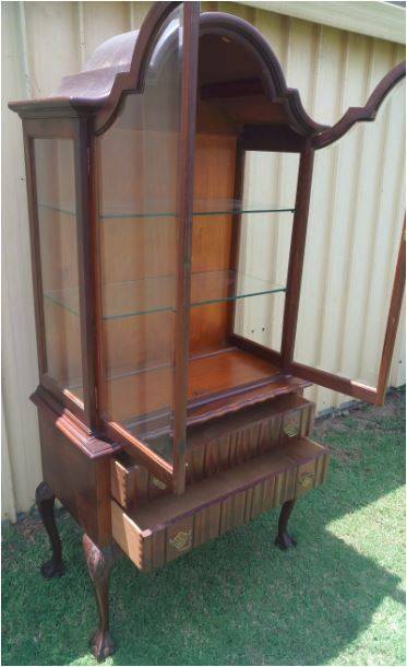 Ball & Claw Antique Showcase