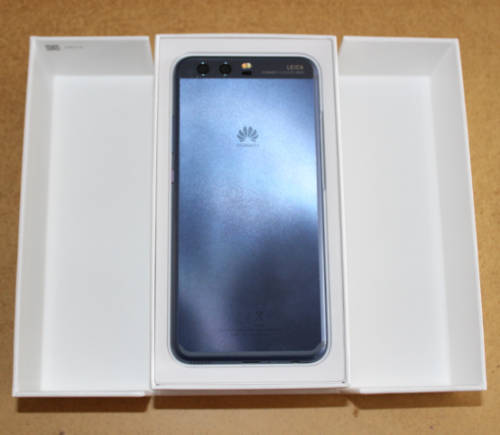 Huawei P10 64GB + FREE GIFT - Free Courier Delivery!