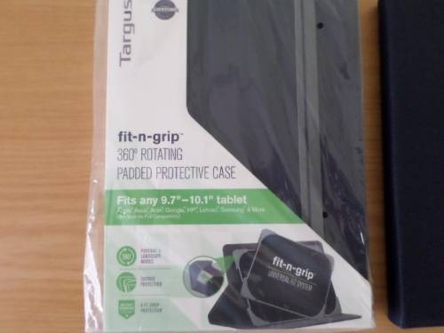 2x Targus Fit-N-Grip 360 Rotating Universal Tablet Cover