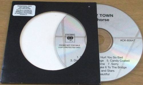 CRAZY TOWN Dark Horse CD [Shelf G Box 9]