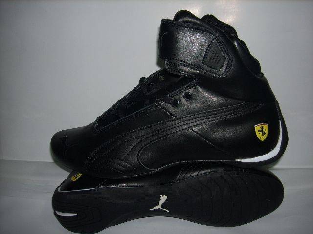 Puma Ferrari - AUTHENTIC brand new in box