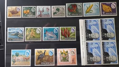 RHODESIA FULL SET 14 STAMPS PLUS IMPRINT BLOCK ALL UMM SACC 114 , 131-144