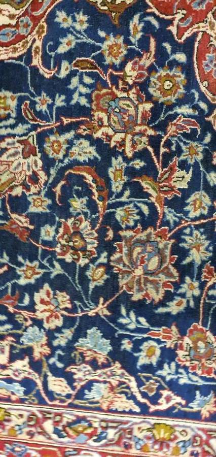 Stock Clearance Sale!!! Persian Isfahan Carpet (378cm x 285cm)