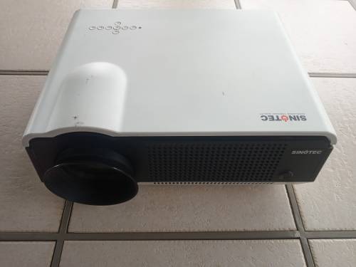 Sinotec LED Projector