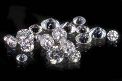 5 x 1.75 mm - 1.80 mm Round Brilliant Natural Diamonds - 0.105 cts Combined Weight