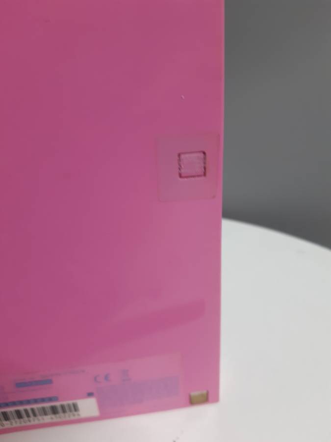 Playstation 2 - pink limited edition  console