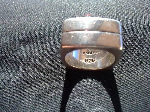 Sterling silver very heavy duty mexican ring. Weight= 21.57gm