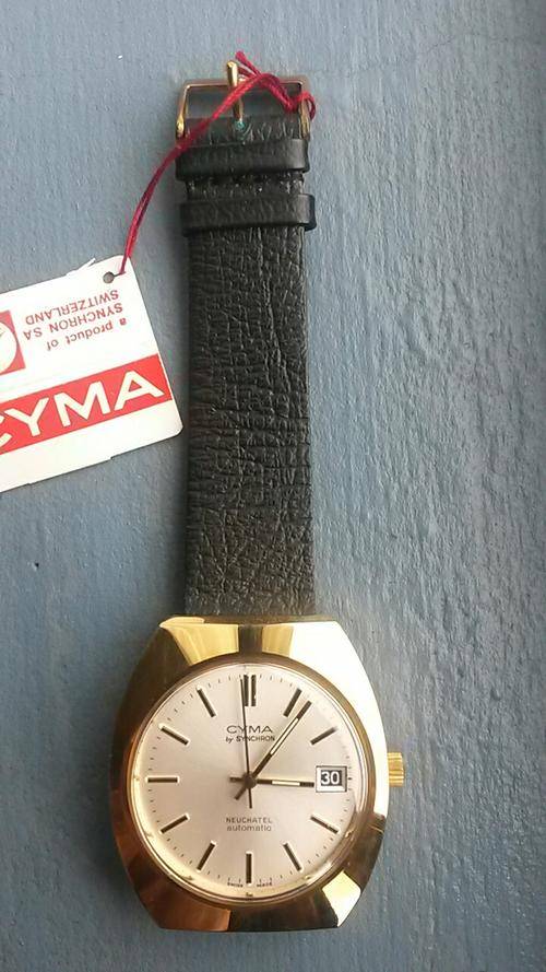 Rare and collectible Vintage new-old stock Swiss made Cyma. Still with shop tag