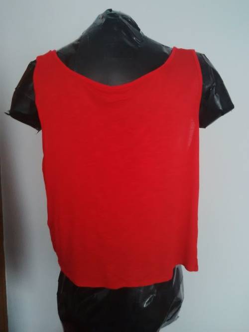 RED FRONT KNOT T-SHIRT SIZE 12
