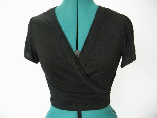 LADIES BOLERO SIZE M