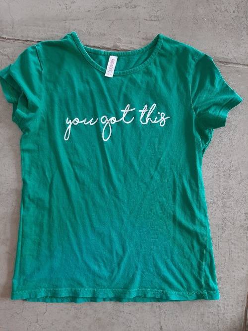 CUTE T-SHIRT SIZE 12-13 YEARS