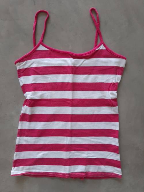 STRAPPY TOP SIZE SMALL