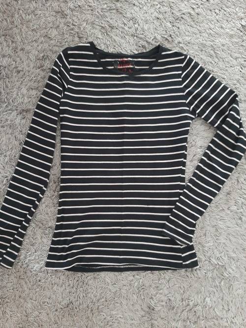 STRIPE LONG SLEEVE T-SHIRT SIZE XS