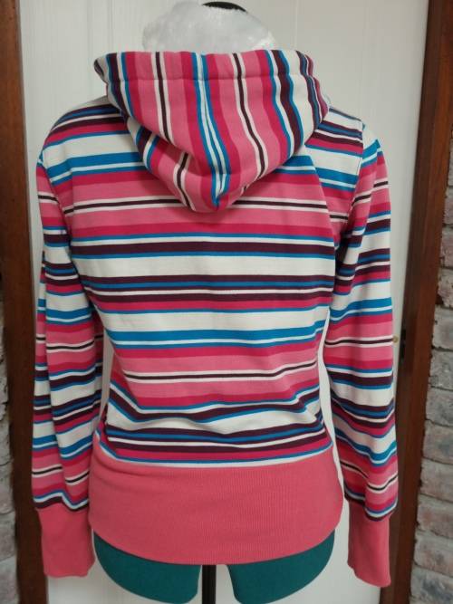 IDENTITY HOODIE SIZE 34