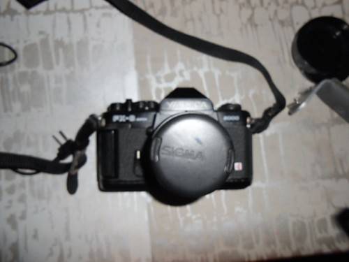 YASHICA FX -3 super 2000 CAMERA and 50mm LENS, 2 FLASHES, Wata Flash Grip and camera BAG