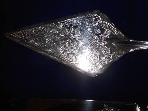 Kings pattern Cake Lifter and Cake knife ser 2