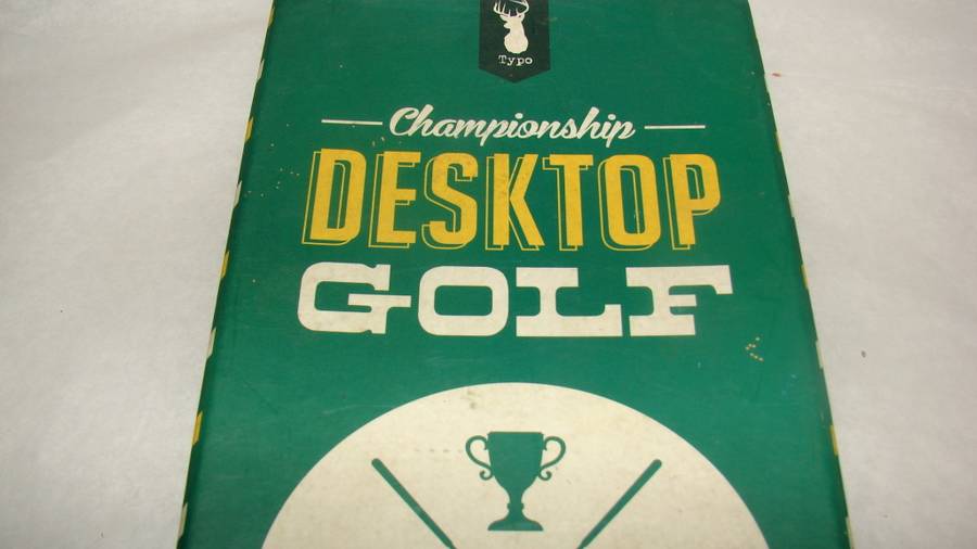 Australian Desktop Golf Set: 3 Clubs doubles as Pens, Green, 2x Balls