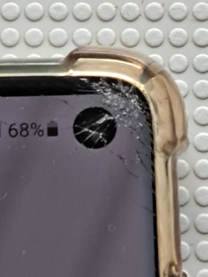 Samsung Galaxy S10 available.  Please read the description