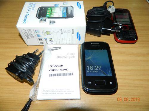 Samsung Galaxy Pocket GT-S5300 + Nokia Express music phone