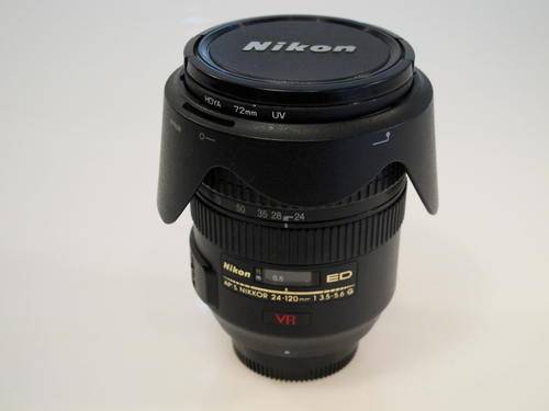Nikon AF-S Nikkor 24-120mm ED VR**Immaculate**