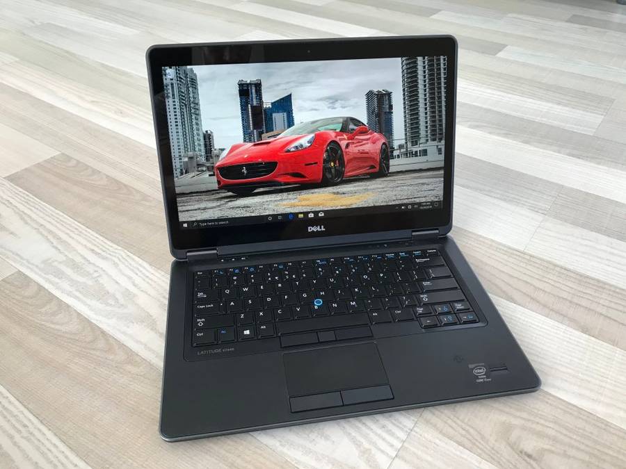 THE BEAST!!! Dell E7440 Core i7 Carbon Fibre Edition Touch Screen! Full HD, 256GB SSD