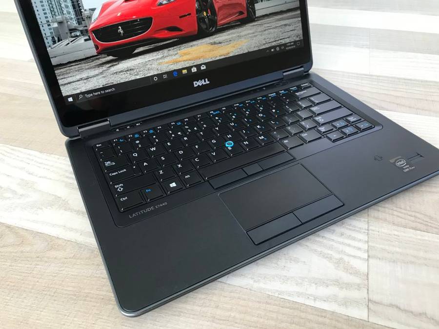 THE BEAST!!! Dell E7440 Core i7 Carbon Fibre Edition Touch Screen! Full HD, 256GB SSD