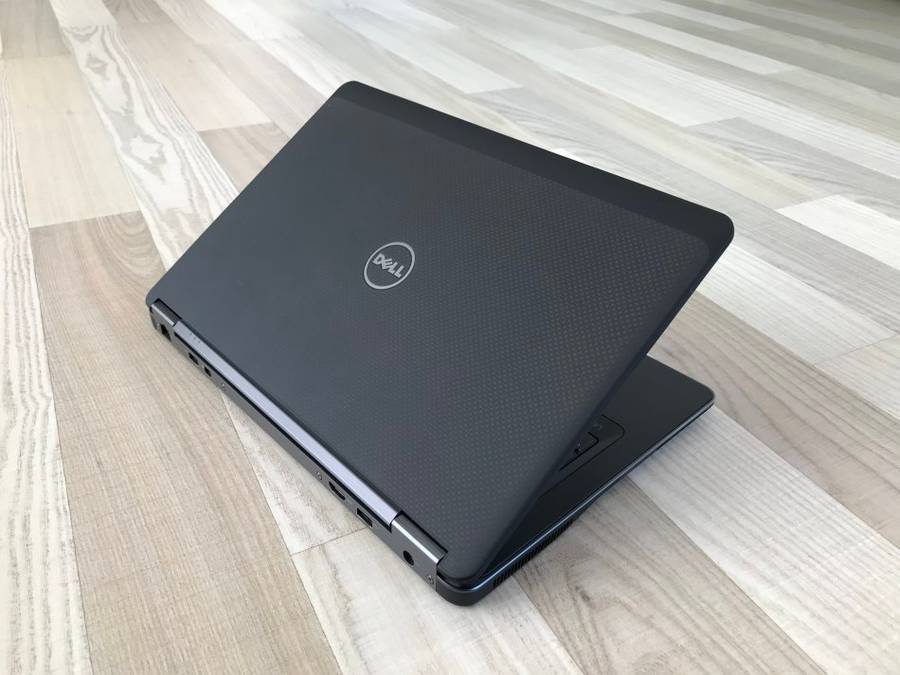 THE BEAST!!! Dell E7440 Core i7 Carbon Fibre Edition Touch Screen! Full HD, 256GB SSD