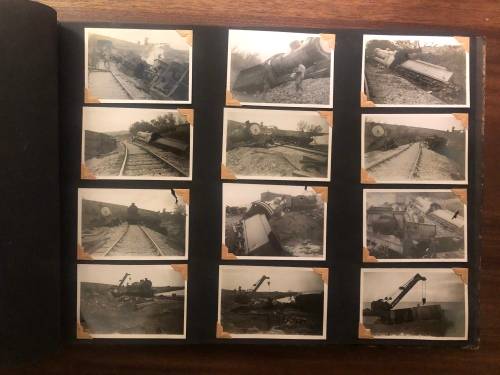 A RARE SA WW2 PHOTO ALBUM OF THE WESTERN DESERT EAST AFRICA CAMPAIGN **over 180 photos**
