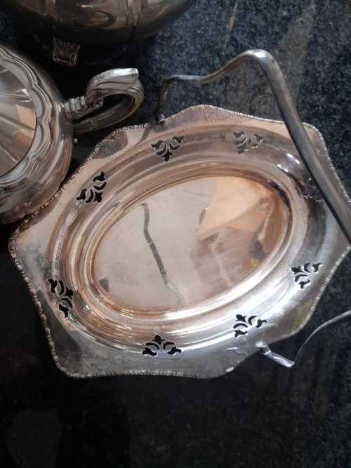 EXCELLENT QUALITY HEAVY SILVER PLATED  Tea Pot Coffee Pots Milk Jug Sugar Bowl With one old Tea Pot