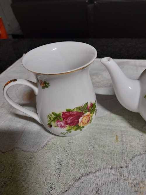 Three Royal Albert items