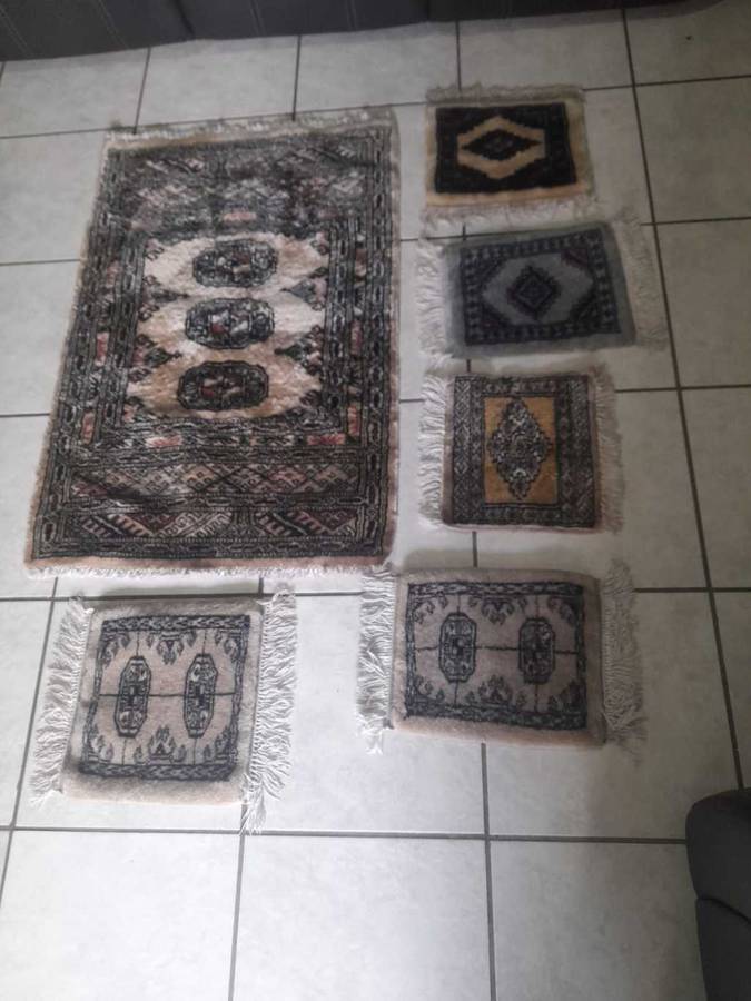 5 Persian Mini Woven Rugs Mat 30x30cm and one 96x 64cm  Bigger Rug