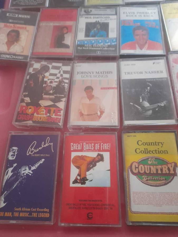 56 Music Tapes as a lot
