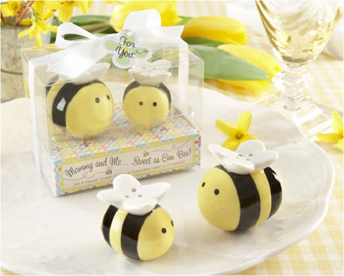Kate Aspen - Favour - Ceramic Honeybee Salt & Pepper Shakers - Mommy and Me - Sweet As Can Bee